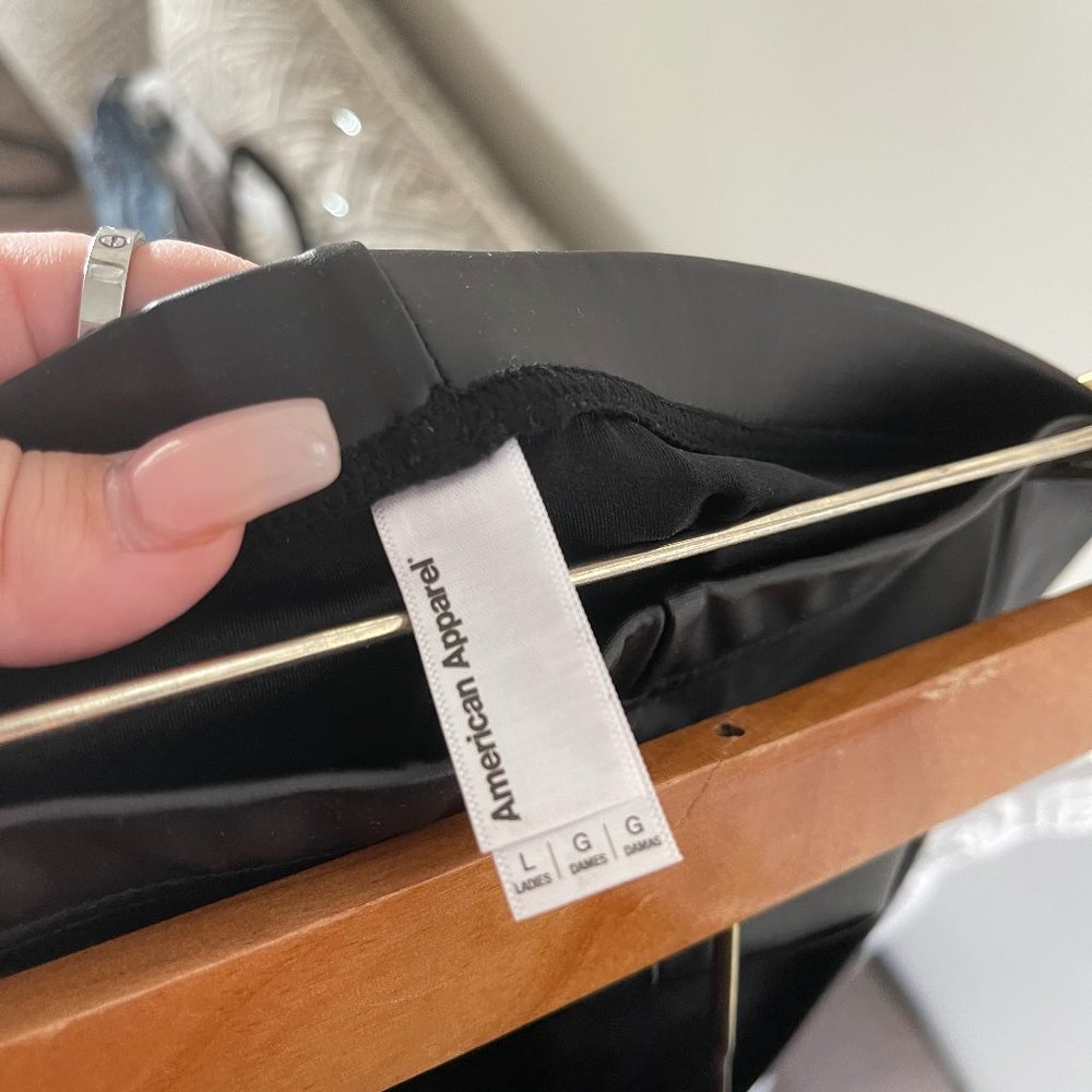 American Apparel Faux Leather Legging - Picture 3 of 3